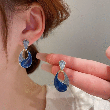 Enamel Waterdrop Earring