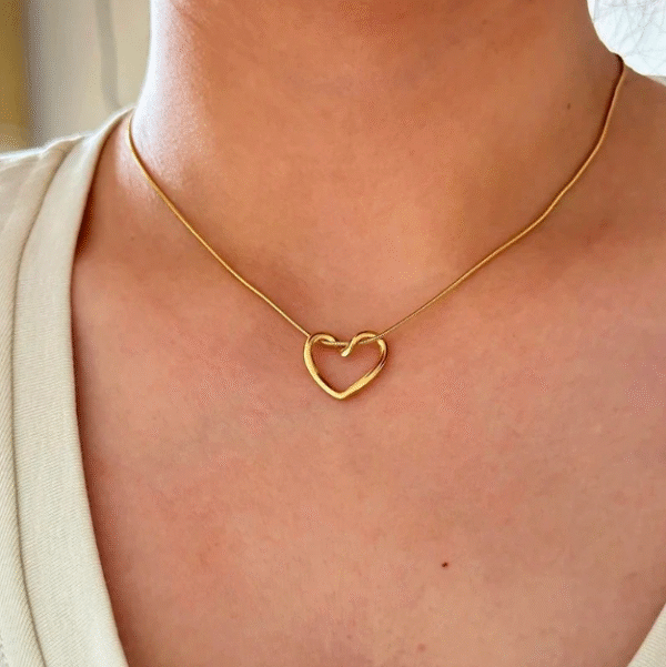 Trendy Heart Hollow Necklace Brantastore